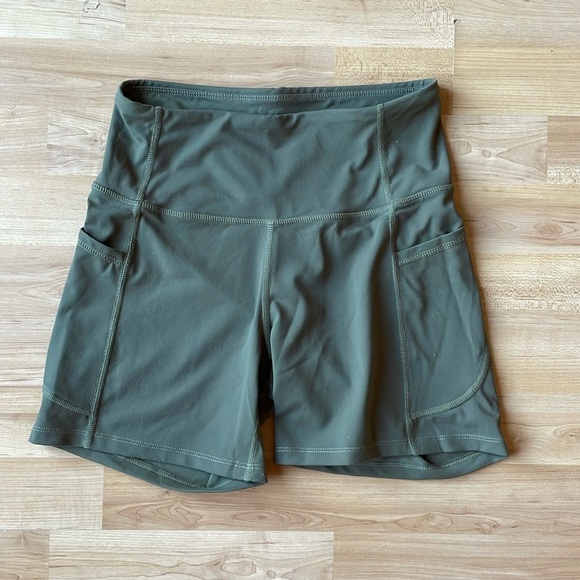 Biker shorts - Picture 1 of 3